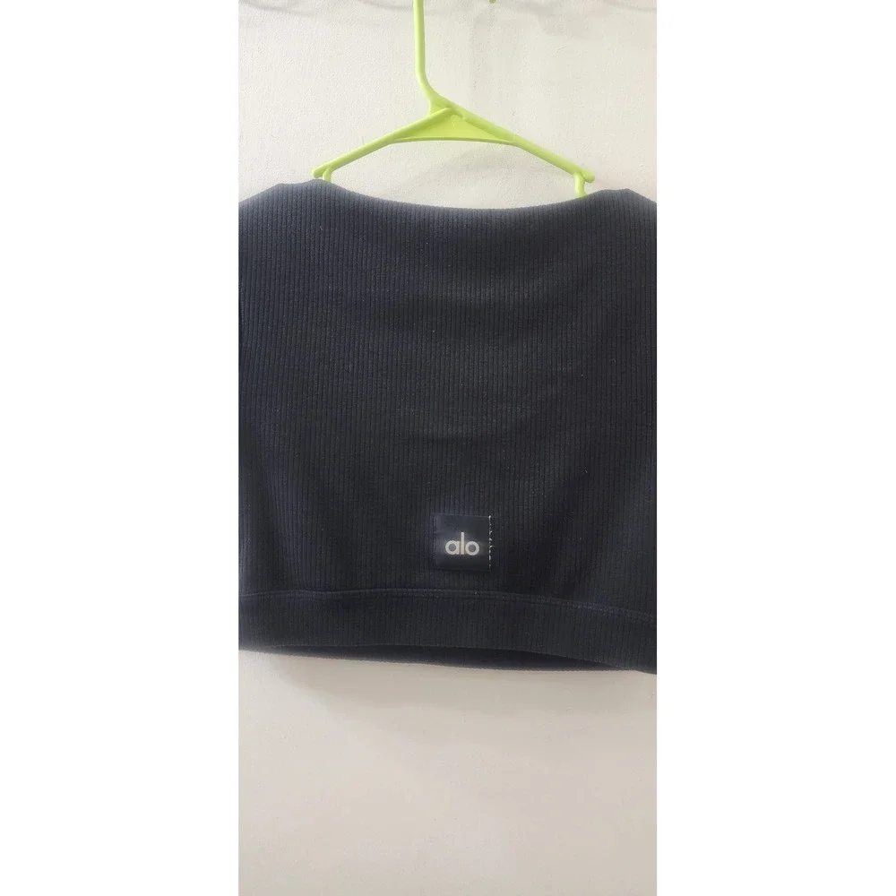 Alo Yoga Ribbed Henley Crop Top Black Short Sleeve Scoop Neck Small W5941R
